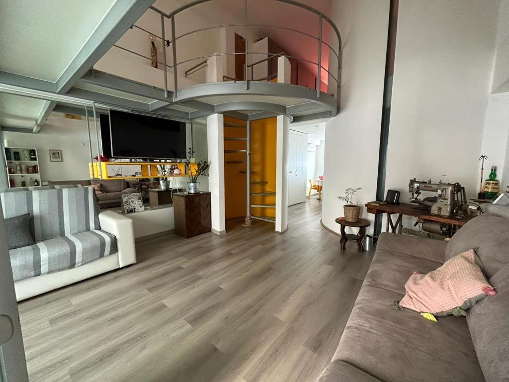 Loft 42 Lägenhet Pisa Exteriör bild